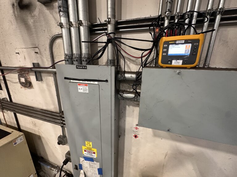 Electrician in Buckley WA